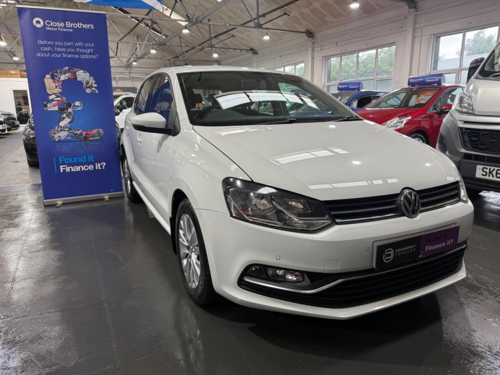 2016 Volkswagen POLO